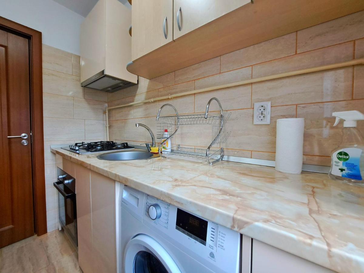 Aviliz Apartament Busteni Exterior photo